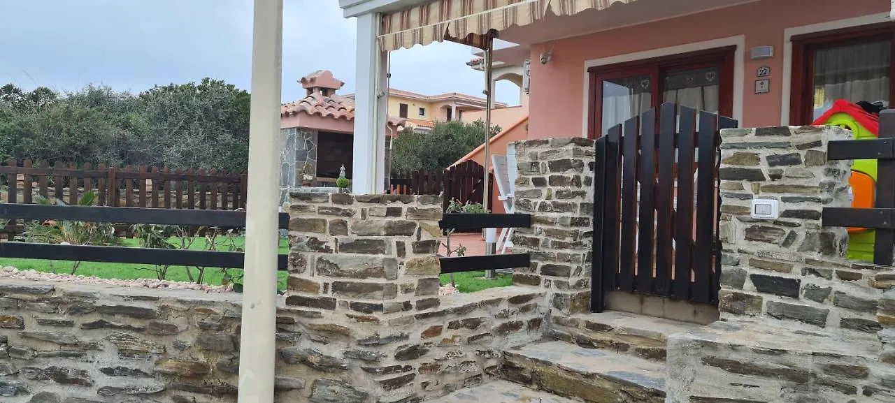 Casa vacanze villetta giulia fronte mare Stintino Italia